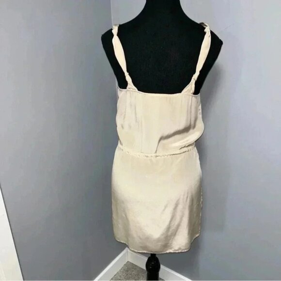 Rory  Beca Dress - Picture 3 of 6